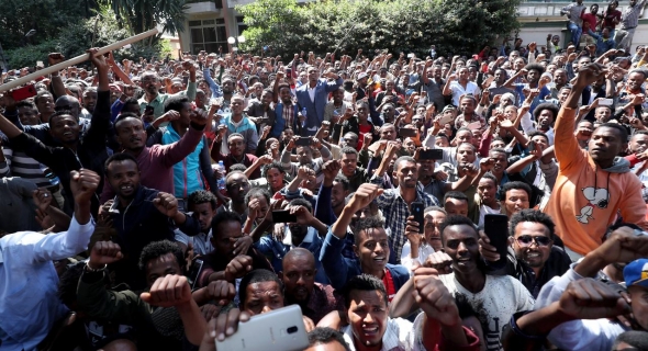 احتجاجات فى إثيوبيا وهتافات ضد آبى أحمد