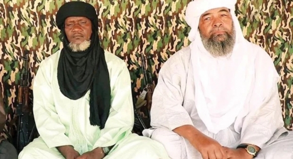 مالي تطلب من المجلس الإسلامي بدء حوار مع جماعات مرتبطة بـ”القاعدة”