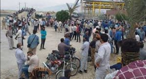 إضراب شامل لعمال صناعة النفط والبتروكيمياويات لليوم الـ29 على التوالي في إيران