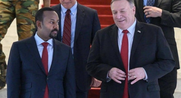 “بومبيو” يبحث مع “آبي أحمد” الاستعداد للانتخابات الإثيوبية ويؤكد التزام أمريكا بمحاربة التنظيمات الإرهابية في القرن الأفريقي