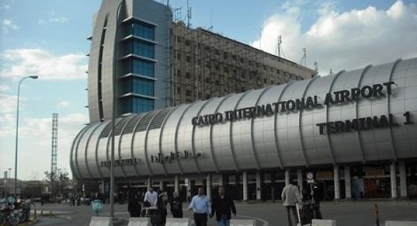 إحباط محاولة تهريب أدوية لعلاج الملاريا بمطار القاهرة