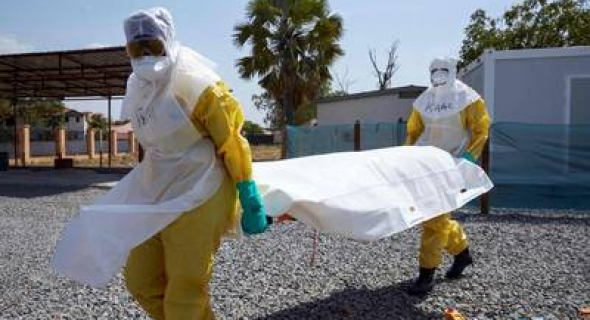 أوغندا تفرض حظرا للتجول وتغلق دور العبادة والترفيه لوقف انتشار إيبولا