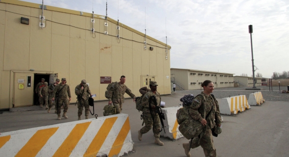مصادر: أمريكا تستعد لإجلاء بعض متعاقدي لوكهيد مارتن وساليبورت من قاعدة عسكرية بالعراق
