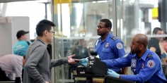قوانين جديدة في المطارات الأمريكية ابتداء من الغد