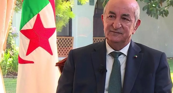 استقالة الحكومة الجزائرية.. والرئيس تبون يكلفها بتسيير الأعمال