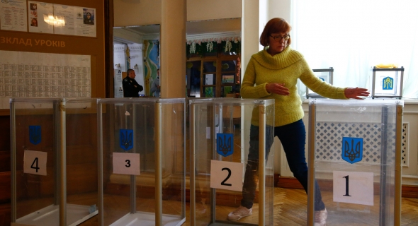 أوكرانيا تشهد اليوم الجولة الثانية من الانتخابات الرئاسية