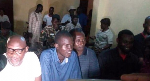 أحكام بالسجن لعدد من قادة الجبهة الوطنية للدفاع عن الدستور في غينيا