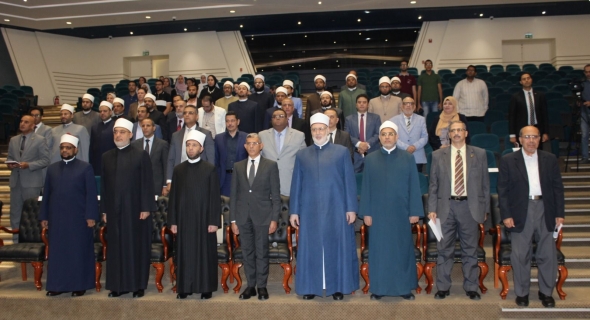 علماء الأزهر في الملتقى العلمي لـ”النوازل الفقهية المستجدة لأحكام الفضاء”