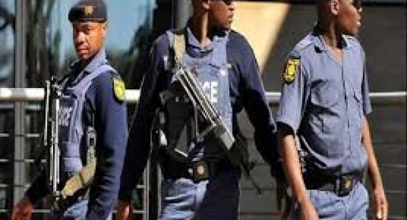 جنوب إفريقيا تعلن حاجتها لتوظيف 60 ألف شرطى لمواجهة ارتفاع معدلات الجريمة