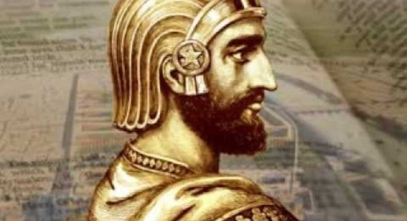 في يوم كوروش الكبير.. إيران تشهد غليانا جماهيريا