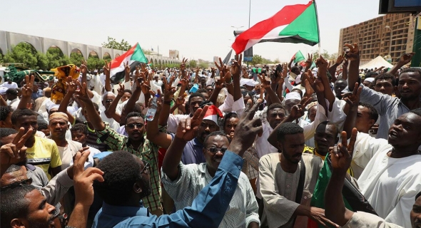 الجيش السوداني يتوصل لمدبري فض اعتصام الخرطوم