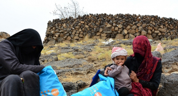 مليون امرأة يمنية معرضة للخطر بسبب نقص تمويل الاستجابة الإنسانية