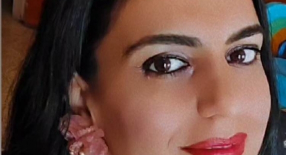 الدالية والجدار