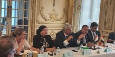 وزارة التعليم العالي تبحث دعم التعاون مع الجامعات البريطانية