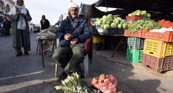 سيناريو اليونان يزحف إلى الاقتصاد التونسي