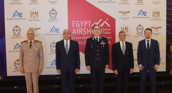 وزير الإعلام العُماني السابق: ألخص مشاعري عند زيارة مصر بعبارة “من البيت إلى البيت”