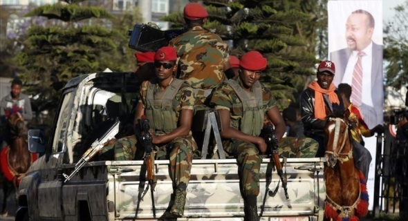 إثيوبيا تصدر مذكرات اعتقال بحق 76 ضابطا على صلة بزعماء تيجراى
