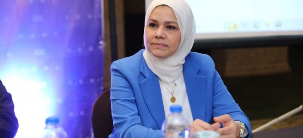 رشا عبد العال رئيس مصلحة الضرائب لـ”صيادلة القليوبية”: نضع خطة شاملة لعقد شراكات متعددة وحوارات موسعة مع مجتمع الأعمال