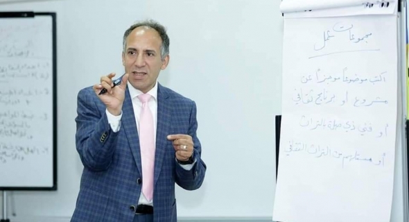 ترشيح محمد حسن عبد الحافظ لجائزة الدولة للتفوق في الآداب لعام 2024