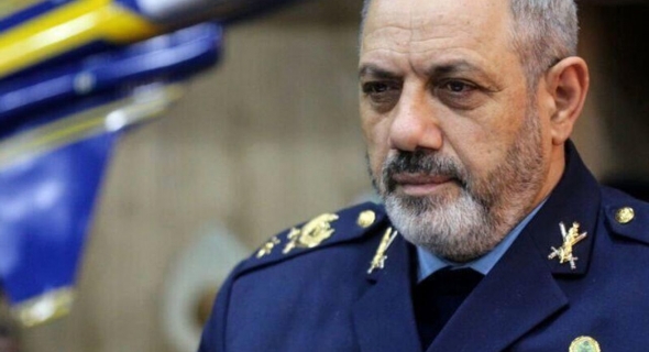 وزير الدفاع الإيراني يجري مكالمة هاتفية مع نظيره الروسي