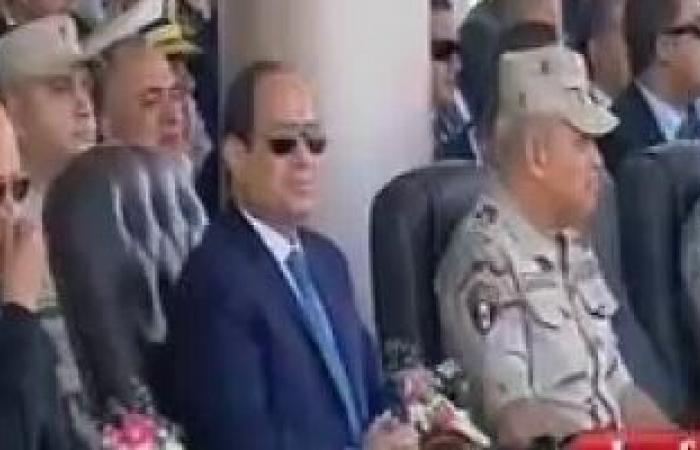 الرئيس السيسى يشهد فيلما تسجيليا عن تطور الفرقة 19 مشاة بالجيش الثالث