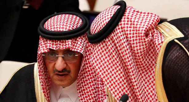 بالصور.. المتحدث العسكرى: ضبط 3 تكفيريين أثناء مراقبتهم تحركات القوات بوسط سيناء