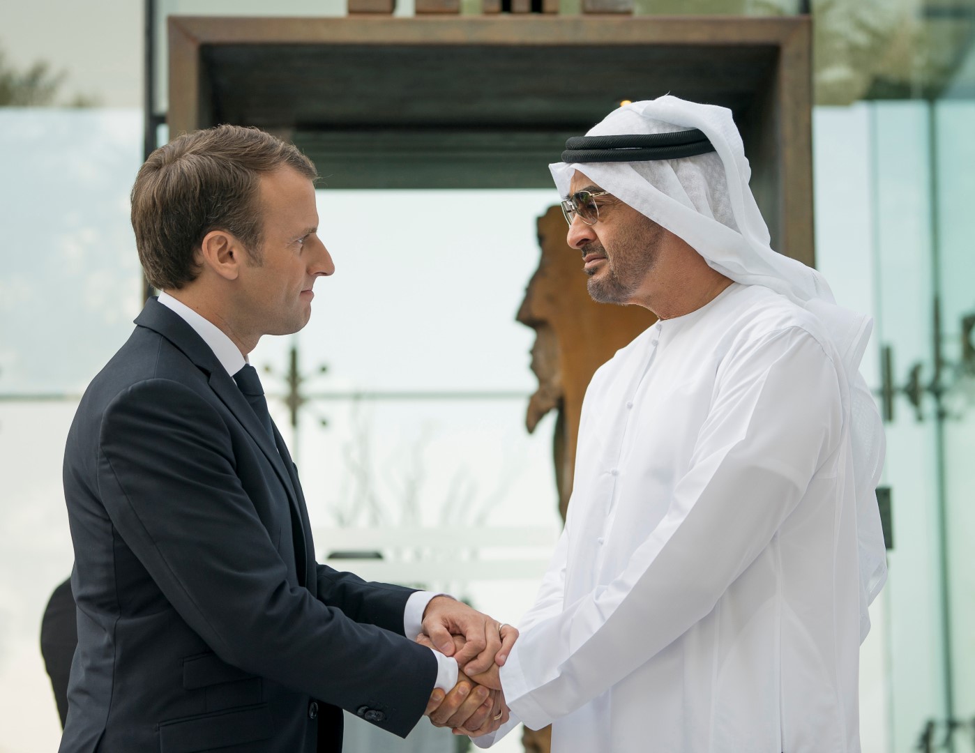 AL MARYAH ISLAND, ABU DHABI, UNITED ARAB EMIRATES - November 09, 2017: HH Sheikh Mohamed bin Zayed Al Nahyan, Crown Prince of Abu Dhabi and Deputy Supreme Commander of the UAE Armed Forces (R), greets HE Emmanuel Macron, President of France (L), at Zuma restaurant. ( Mohamed Al Hammadi / Crown Prince Court - Abu Dhabi )
---