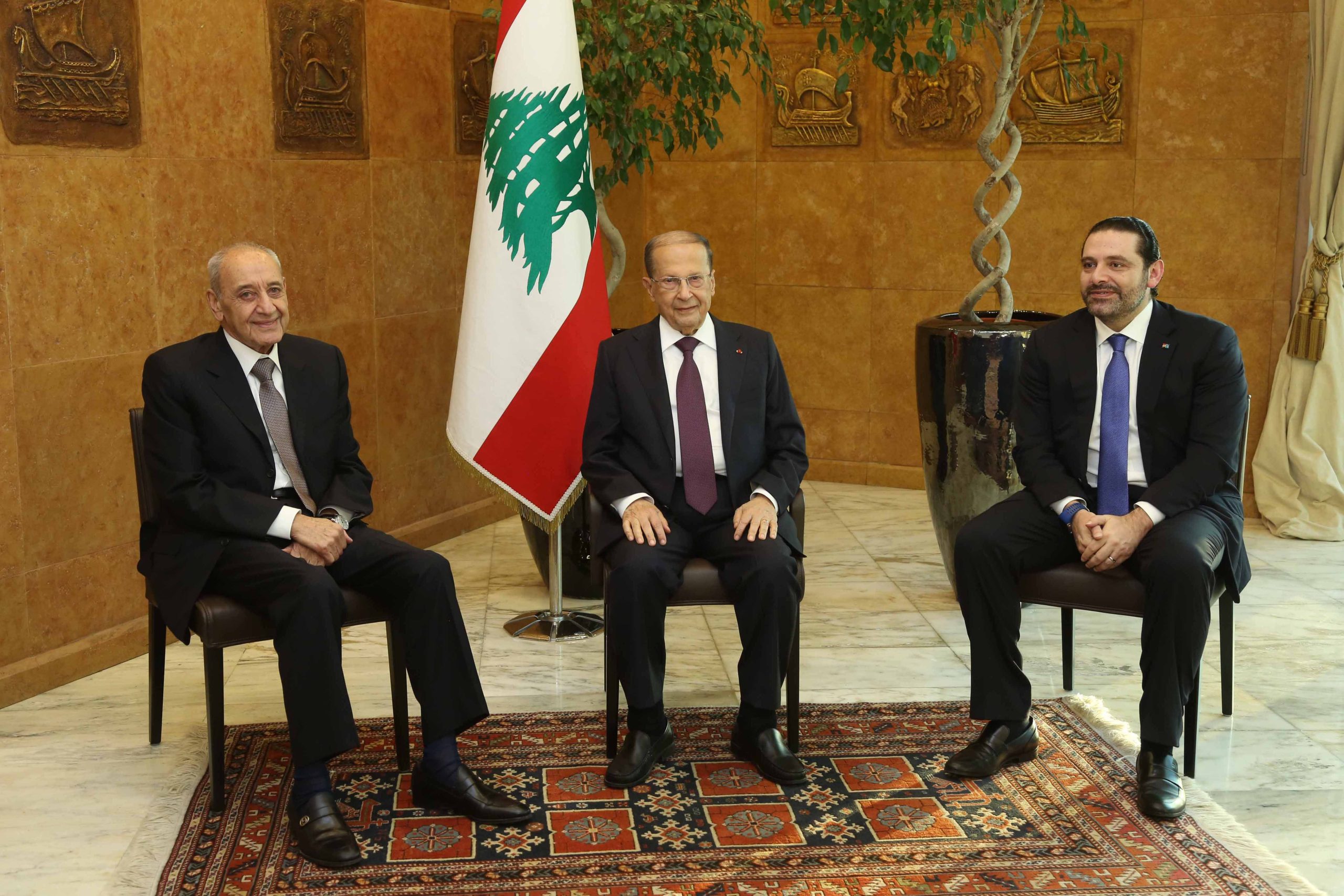 مخابرات غربية أبلغت “الحريري” بمحاولة اغتياله.. ولبنان في “أزمة حكم”