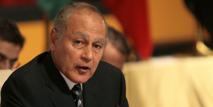 “أبو الغيط” يبحث مع أمير الكويت التطورات الراهنة وتحضيرات الاجتماع الطارئ لوزراء الخارجية العرب