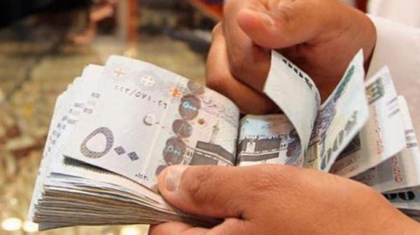 عُمان تواصل دعمها لتنويع مصادر الدخل