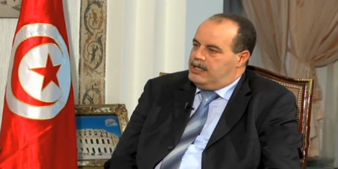 وزير الداخلية التونسي الأسبق يخضع للتحقيق