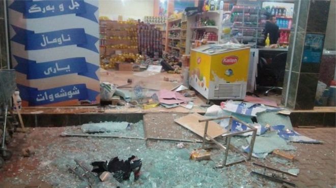 ارتفاع حصيلة ضحايا الزلزال في ايران لـ 129 شخصا
