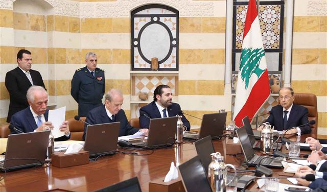 مفاجأة.. الدستور اللبناني لم يلتفت لغياب رئيس مجلس الوزراء .. و”عون” لن يتمكن من ترؤس المجلس غدا