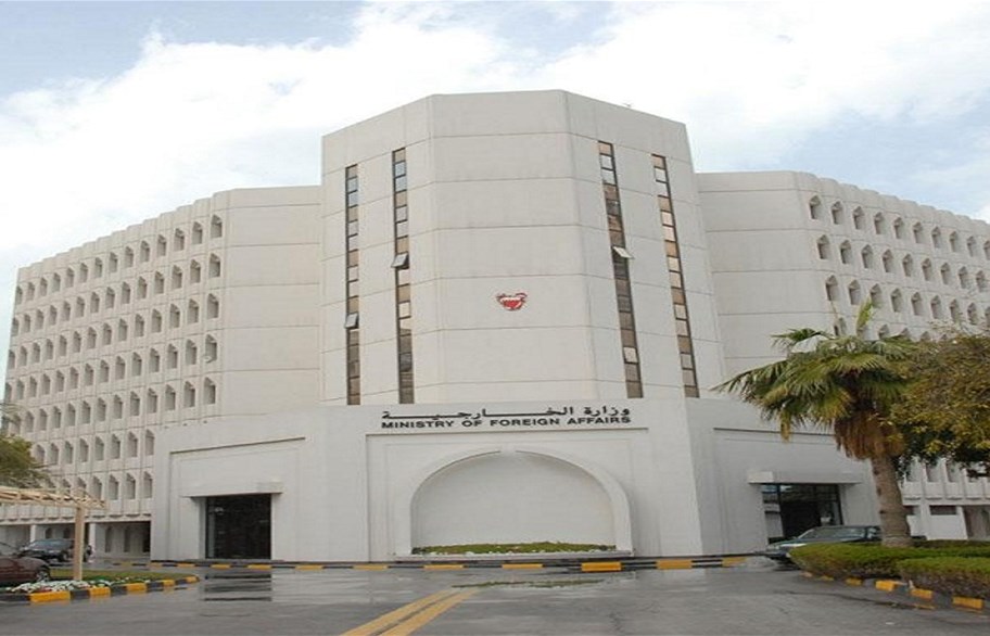 البحرين تدعو رعاياها إلى مغادرة لبنان “فورا”
