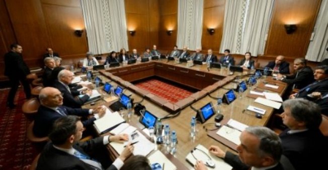 المعارضة السورية تتفق على إرسال وفد موحد إلى مفاوضات جنيف