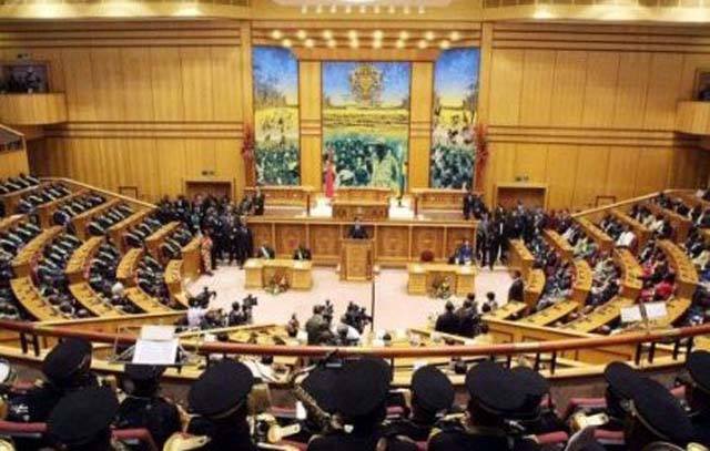 الجابون: البرلمان يصوت على تعديل دستوري يمنع من ملاحقة الرئيس