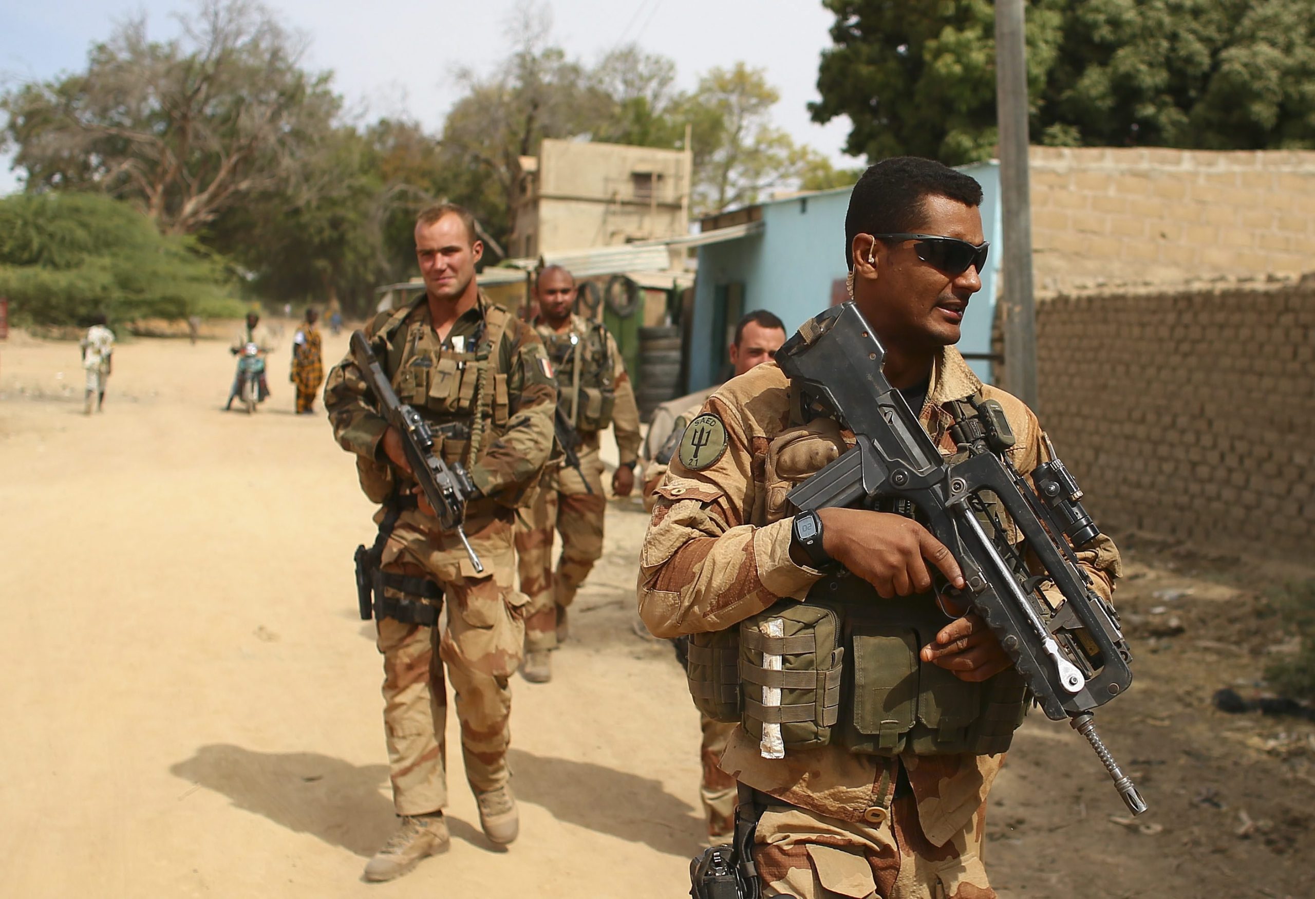 French soldiers patrol (EPA)