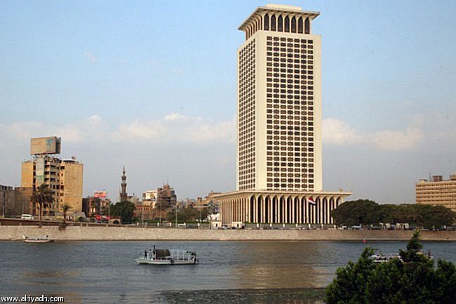 وزارة الخارجية: بيان ماكين ملئ بالمغالطات و”مرفوض شكلا وموضوعا”