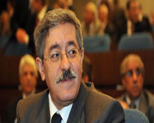 القضاء الجزائري يعتبر الأطباء المضربين “متخلين عن وظائفهم”