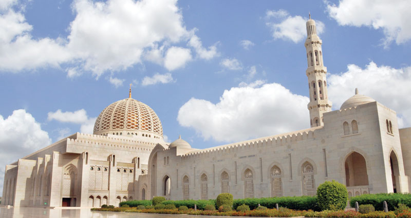 بعد زيارة السيسي ومودي.. “جامع السلطان قابوس الأكبر” إطلالة عُمان الدينية والحضارية على العالم