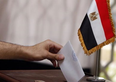 إجازة مدفوعة الأجر للعاملين المصريين بالكويت للمشاركة في الانتخابات الرئاسية طباعة