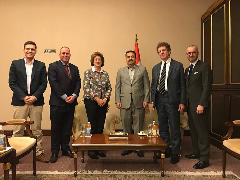 وزير العمل العراقي يعرض لوفد اللوردات البريطاني استراتيجية بلاده لاستيعاب الباحثين عن العمل
