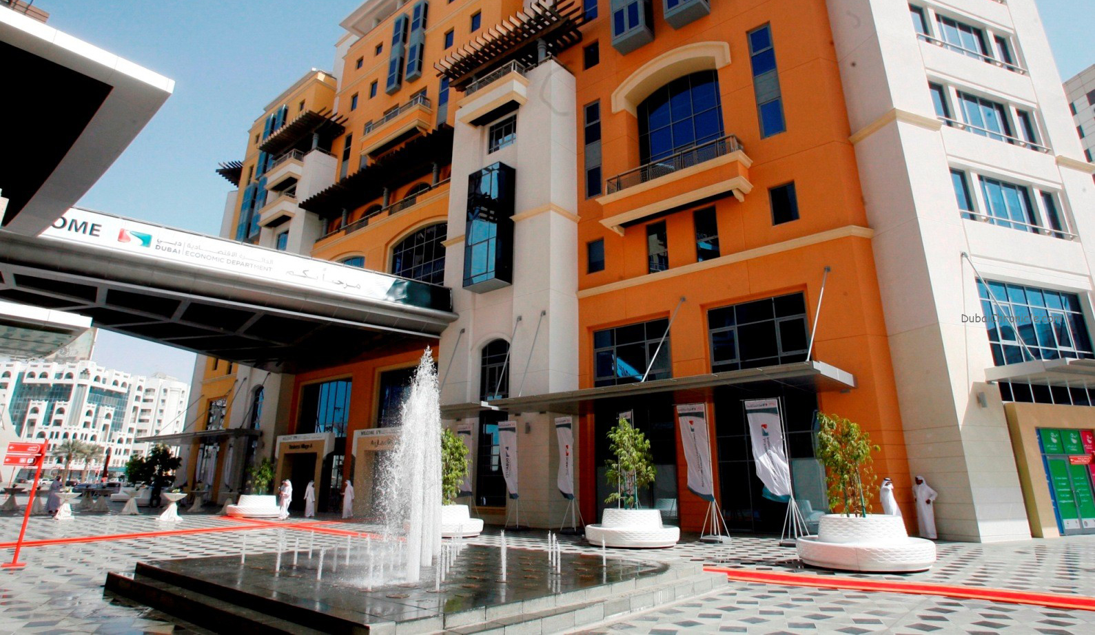 “اقتصادية دبي” تضبط أربعة منازل حولها آصحابها لمطاعم