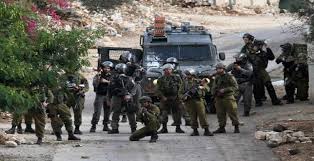 الاحتلال الإسرائيلي يعتقل 17 فلسطينيا من الضفة والقدس