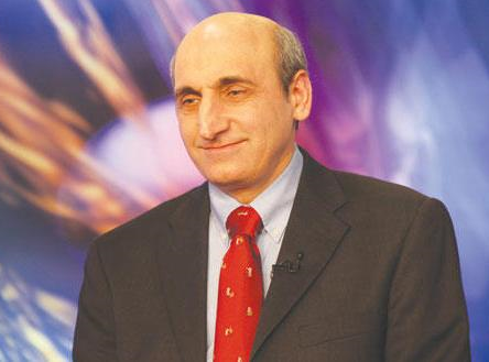 شاهين قبادي: نظام الملالي عاقب الشعب الإيراني لسنوات