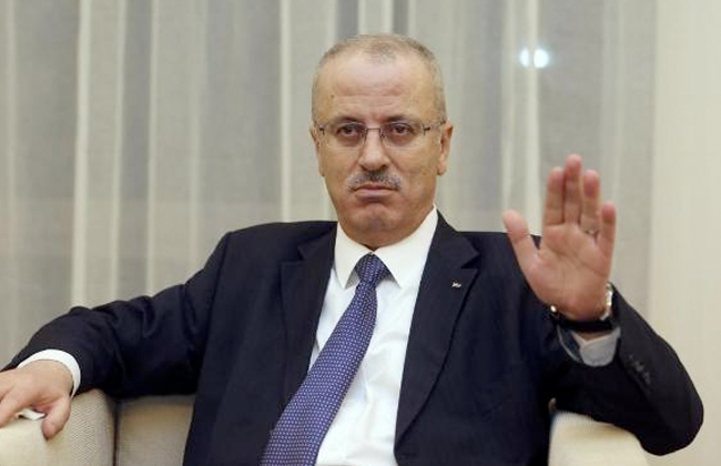 رئيس الوزراء الفلسطيني: سندافع عن الخان الأحمر بـ”المقاومة الشعبية السلمية”