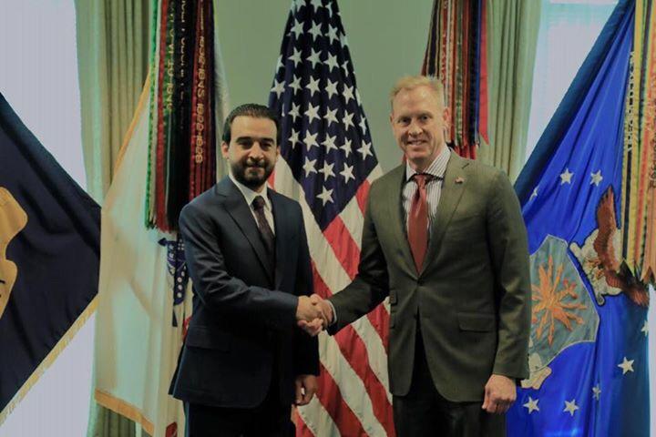 “إعادة الإعمار” على رأس مباحثات رئيس البرلمان العراقي مع وزير الدفاع الأمريكي في واشنطن