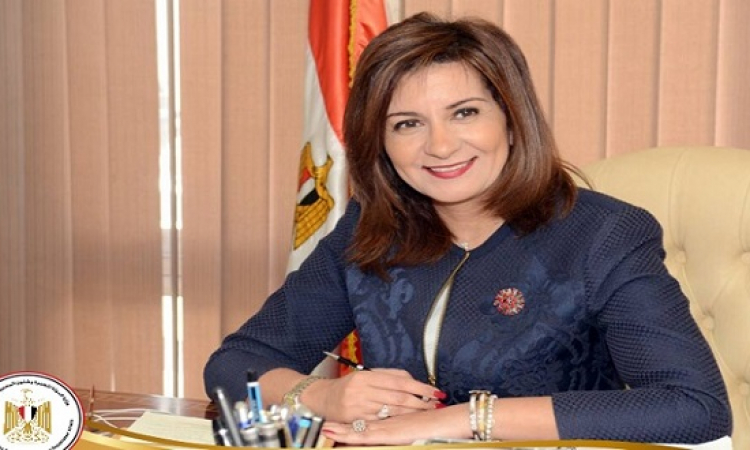 وزارة الهجرة تجيب عن أسئلة المصريين بالخارج حول الترشح في انتخابات “النواب”.. و”مكرم”: نتابع بشكل يومي