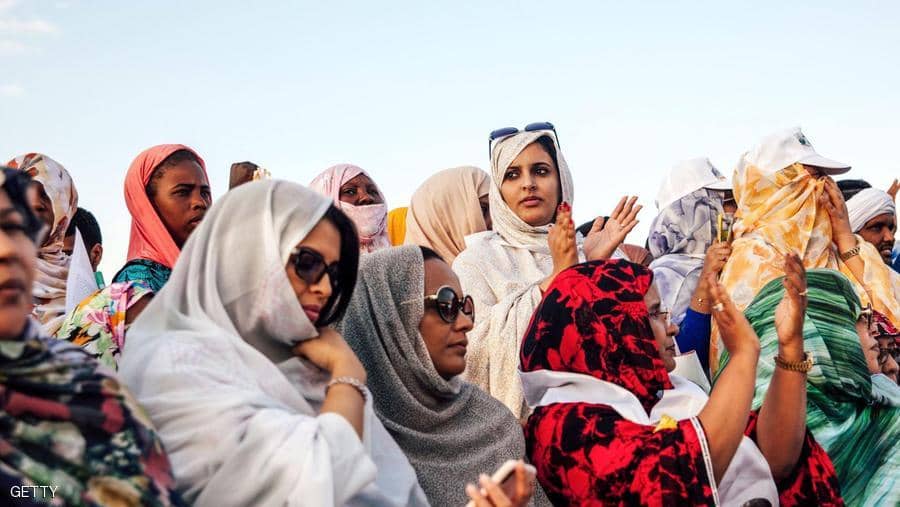 ثروة الغاز محور وعود انتخابية لمرشحي الرئاسة بموريتانيا
