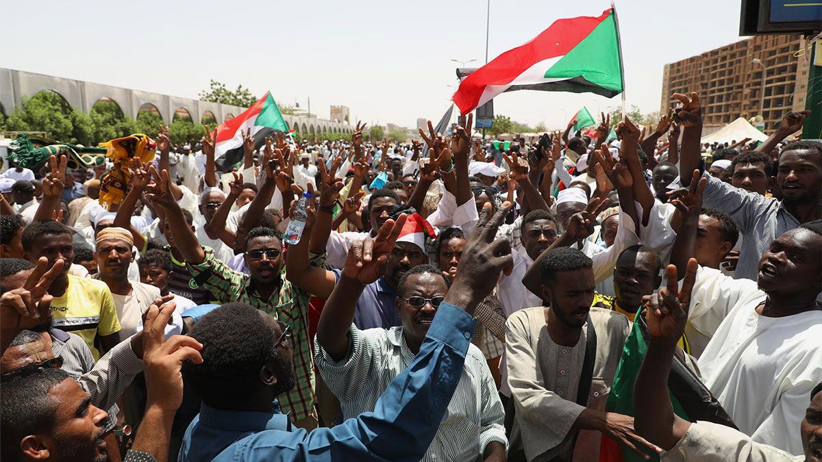 الجيش السوداني يتوصل لمدبري فض اعتصام الخرطوم